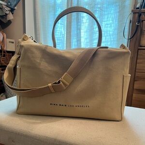 Mina Baie Jude Midi Tote with Strap AND organizer insert